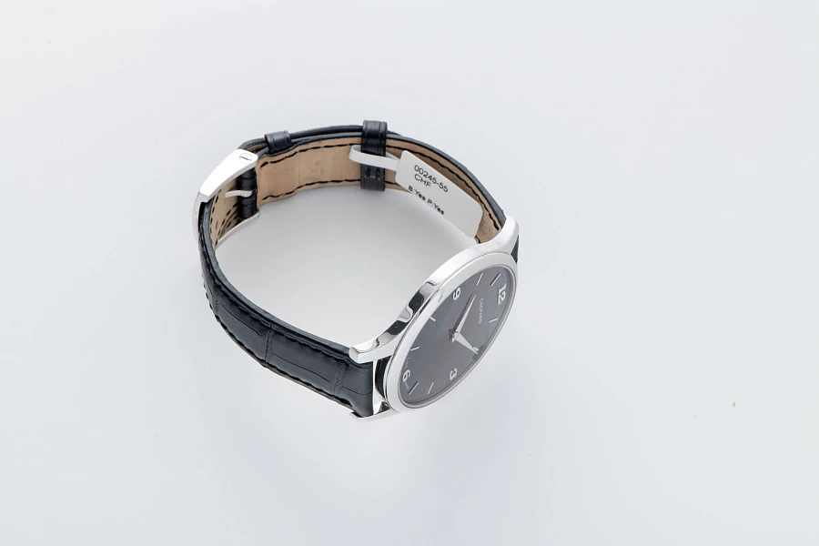 L.U.C Ultra Thin Watch with Micro Rotor Ref. 16/1902 in 18k White Gold