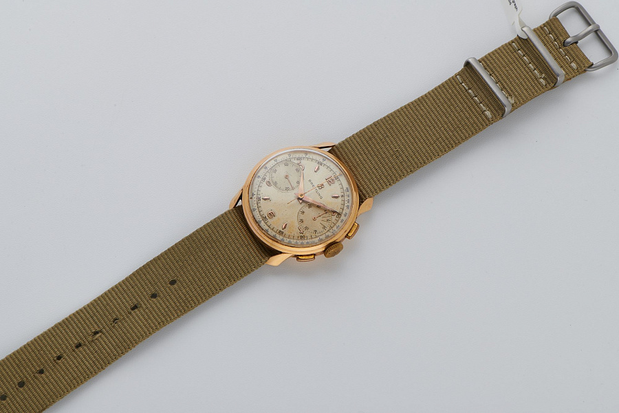 Bicompax Chronograph in 18k Yellow Gold