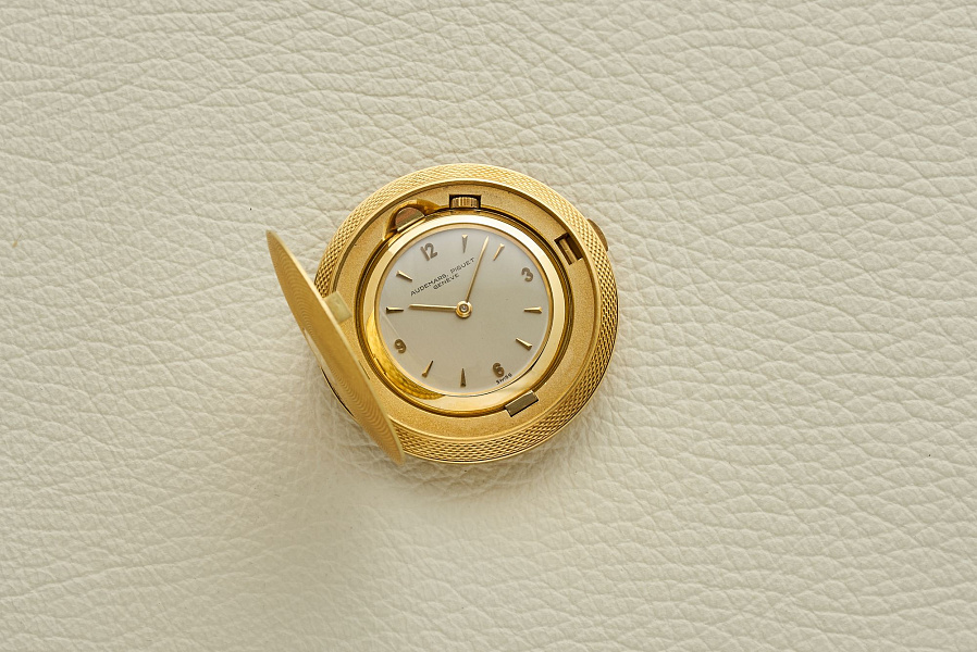 18K Gold Hinged Pocket watch