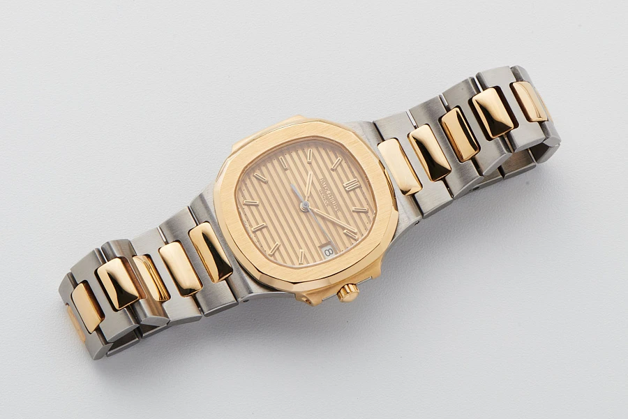 Nautilus Ref. 3900 Bicolor Quartz