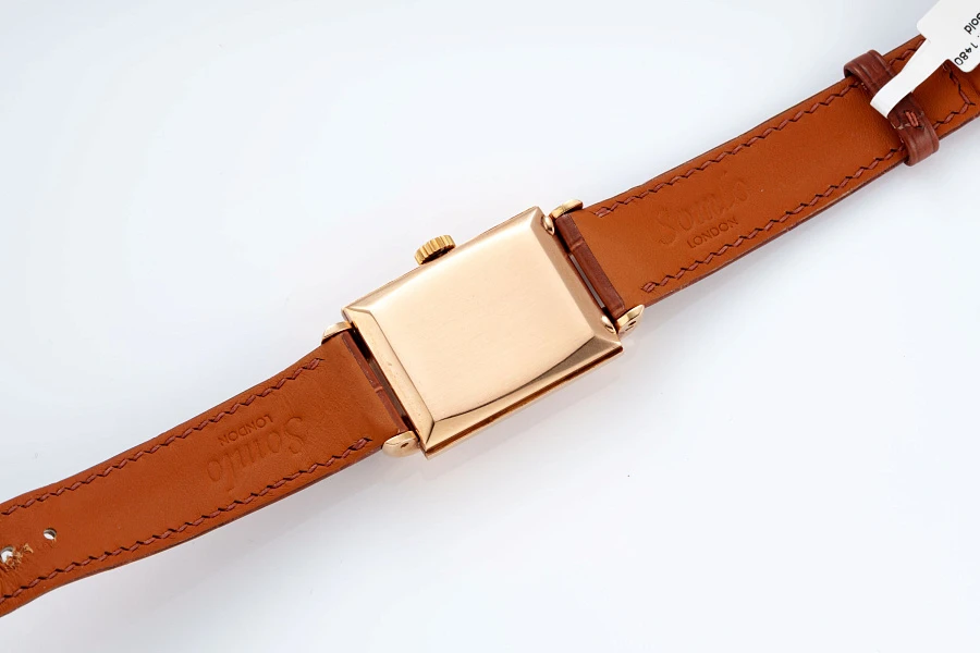 Rectangular Ref. 1480 in 18k Rose Gold
