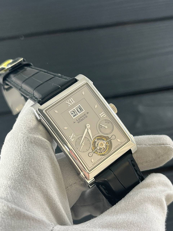 Cabaret Tourbillon Platinum