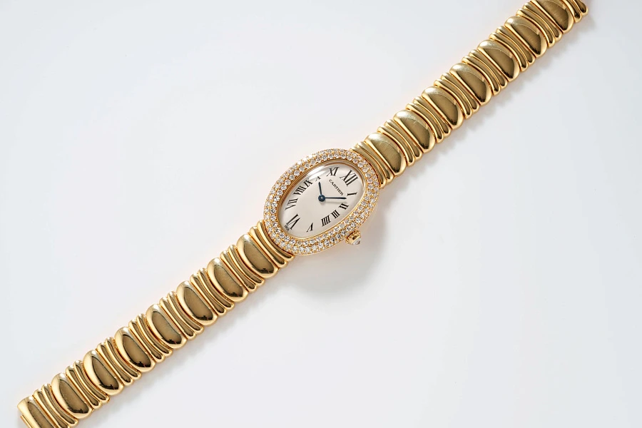 Baignoire Ref. 19501 in 18k Yellow Gold with Diamonds