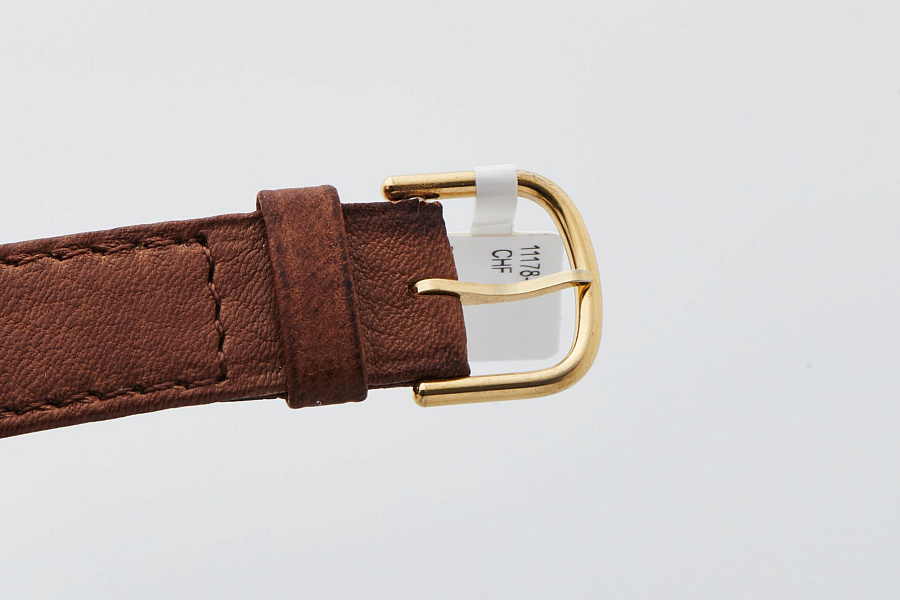 'Stubby Lugs' Dress Watch in 18k Yellow Gold