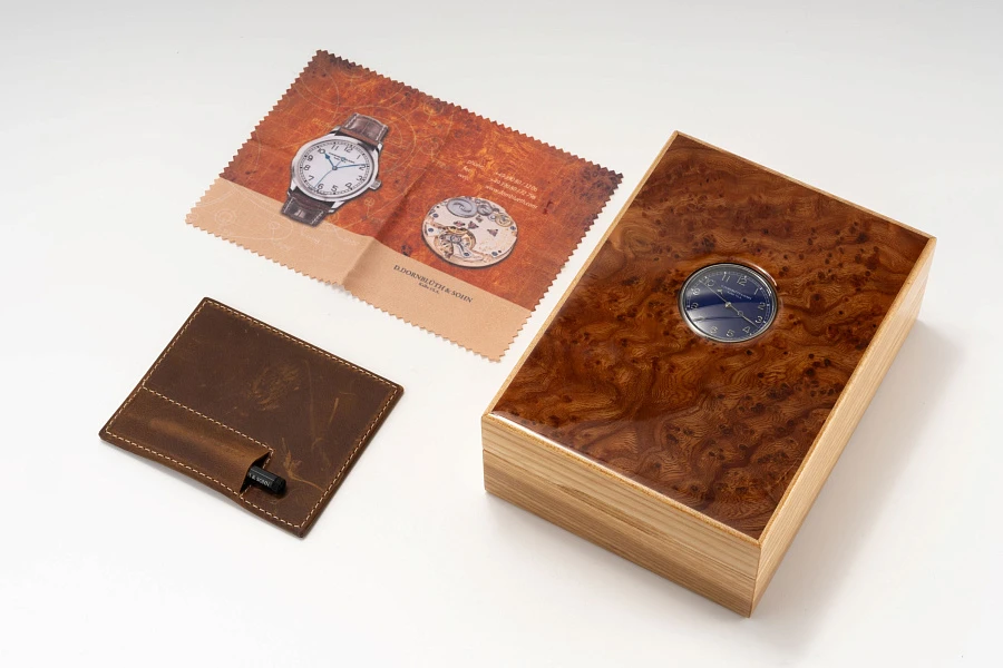 Zentrumsekunde (Center Seconds) Limited Edition in Stainless Steel