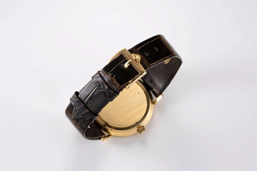 Automatic Dress Watch in 18k Yellow Gold