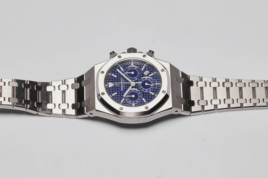 Royal Oak Chronograph Electric Blue