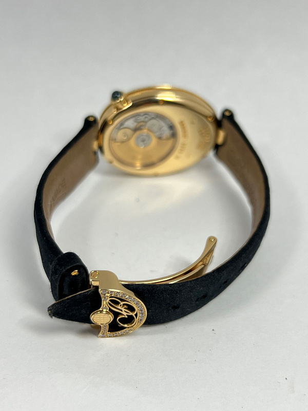 Reine de Naples Yellow Gold MOP Dial