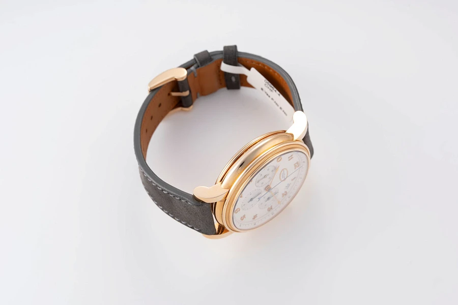 Toric Chronograph Ref. C00921 in 18k Rose Gold