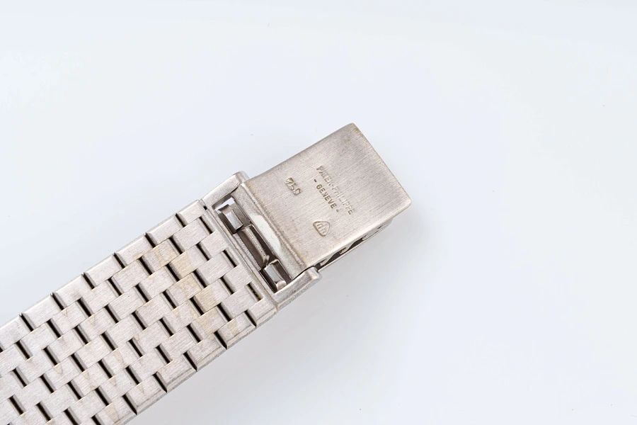 Ellipse Ref. 3373 in 18k White Gold