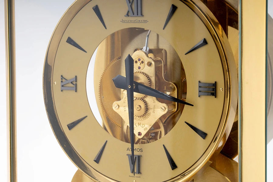 Atmos Table Clock in Gilt Brass