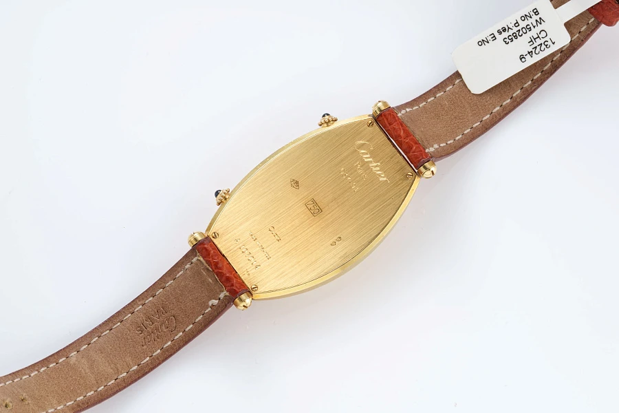Tonneau Dual Time Ref. W1502853 in 18k Yellow Gold