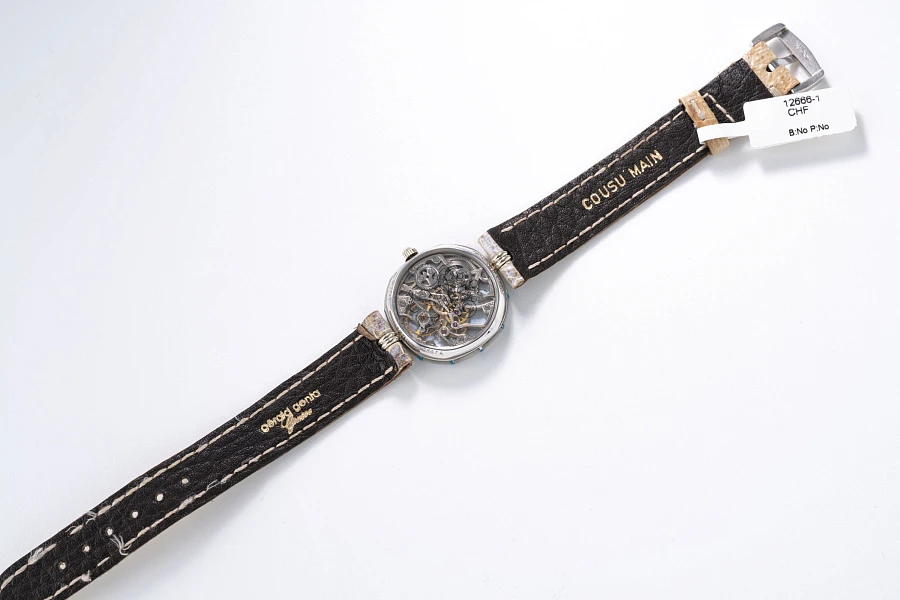 Piece Unique Abalone Ref. G2727 in 18k White Gold