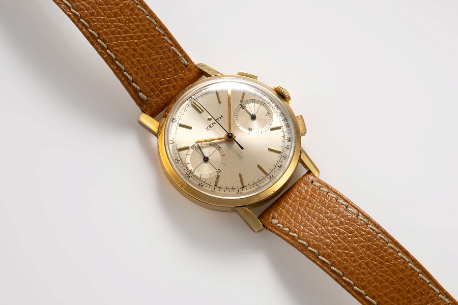 Chronograph in 18k Yellow Gold