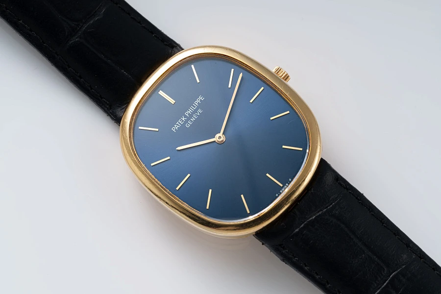 Ellipse Quartz Ref. 3838 in 18k Yellow Gold