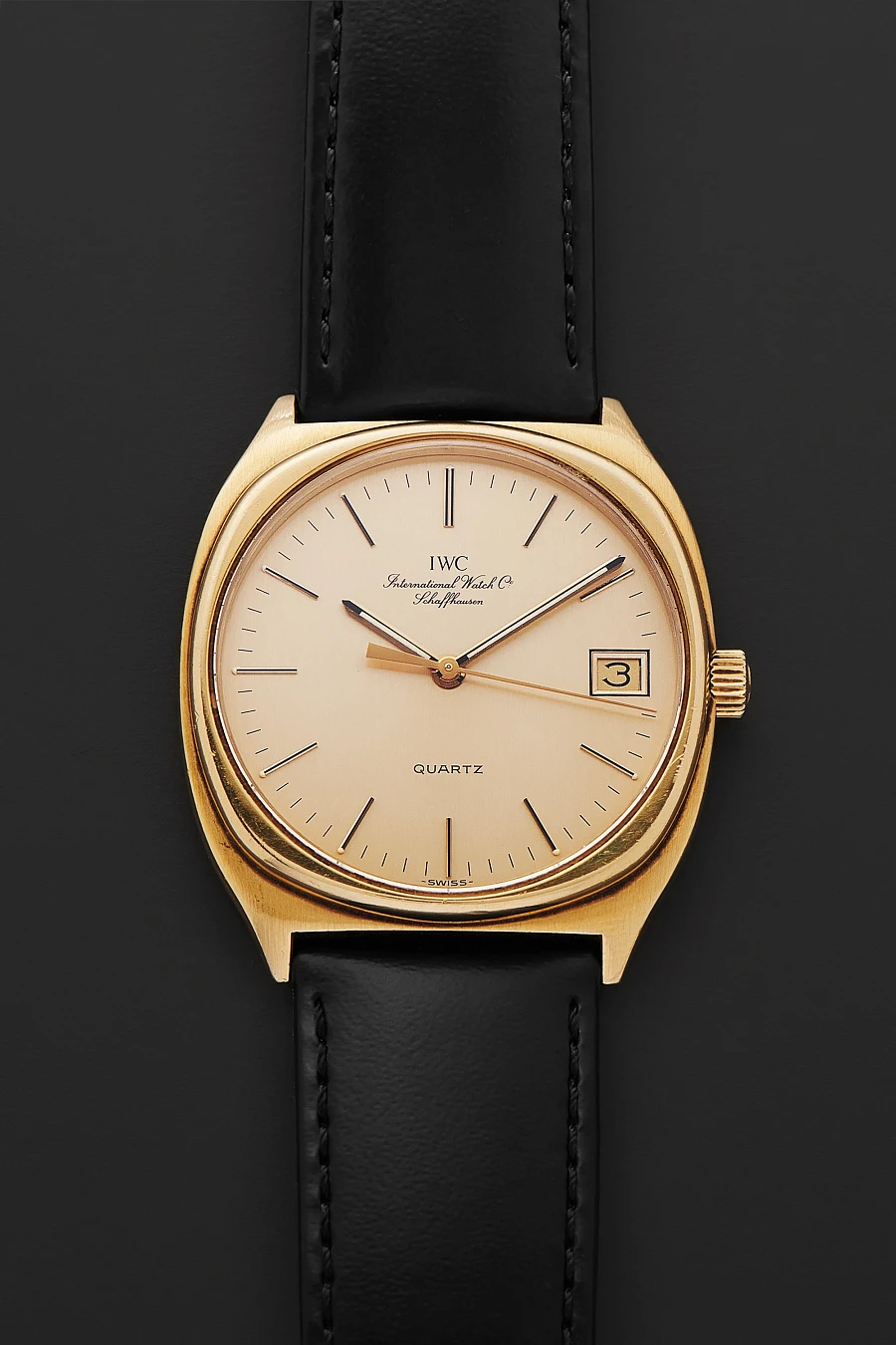 Early Quartz Ref. 3004 in 18k Yellow Gold