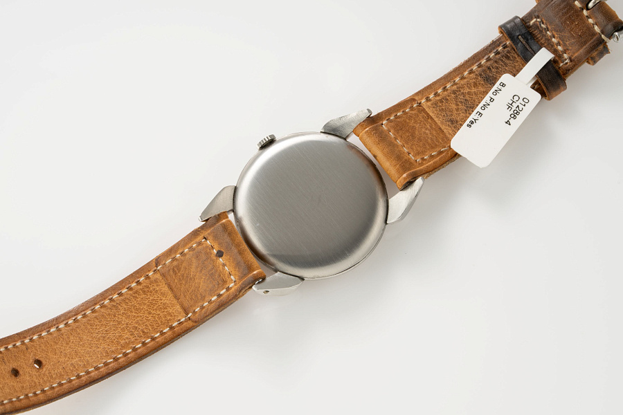 1940 Salmon Dial Dress Watch in Stainless Steel