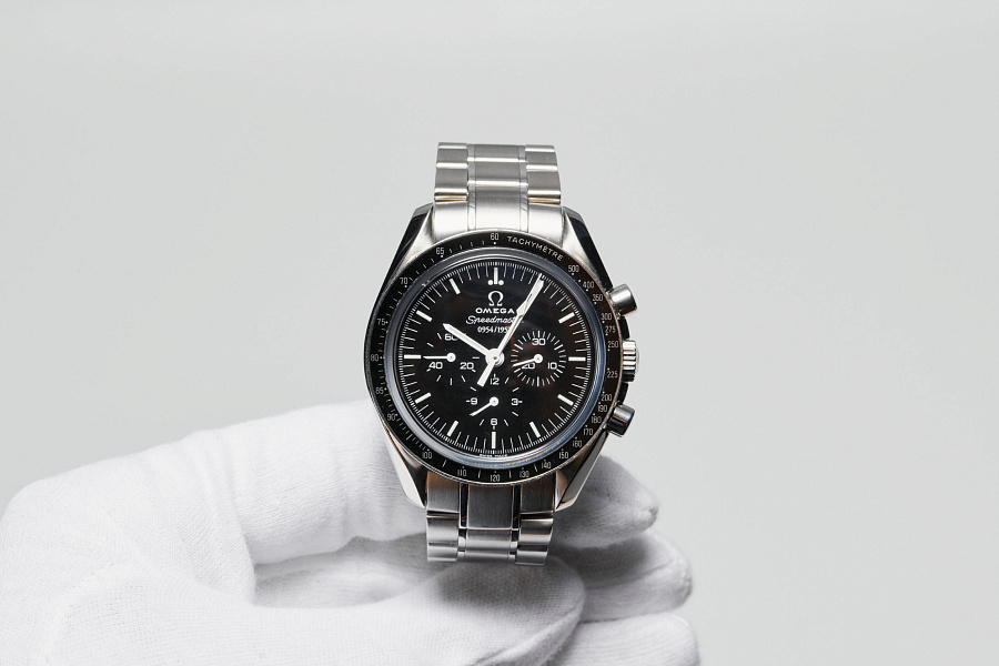Speedmaster  "Limited Edition 0954/1957"