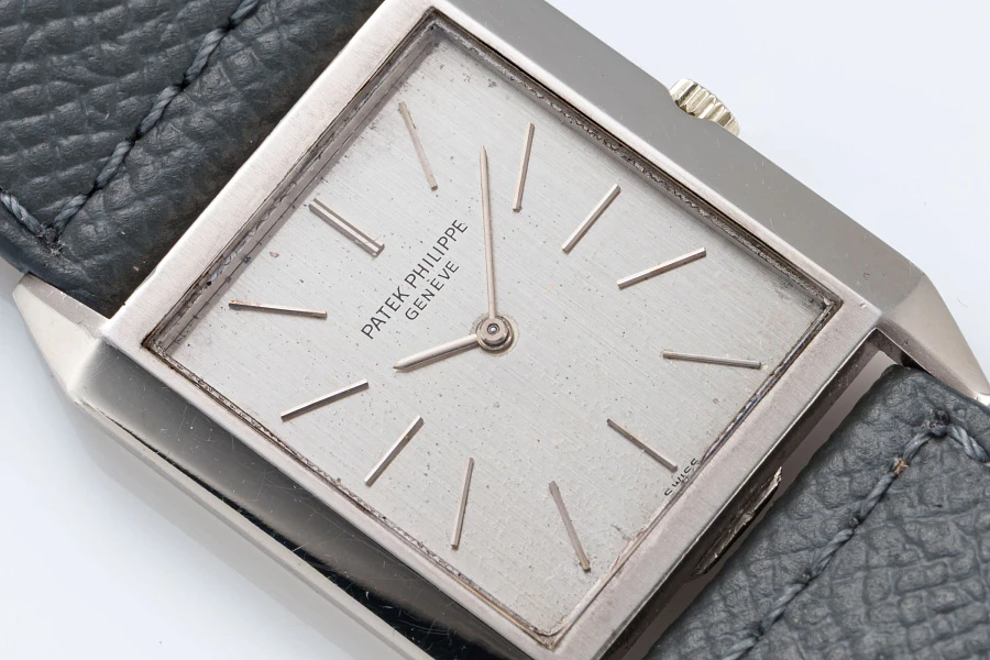 Ref. 3572 in 18k White Gold