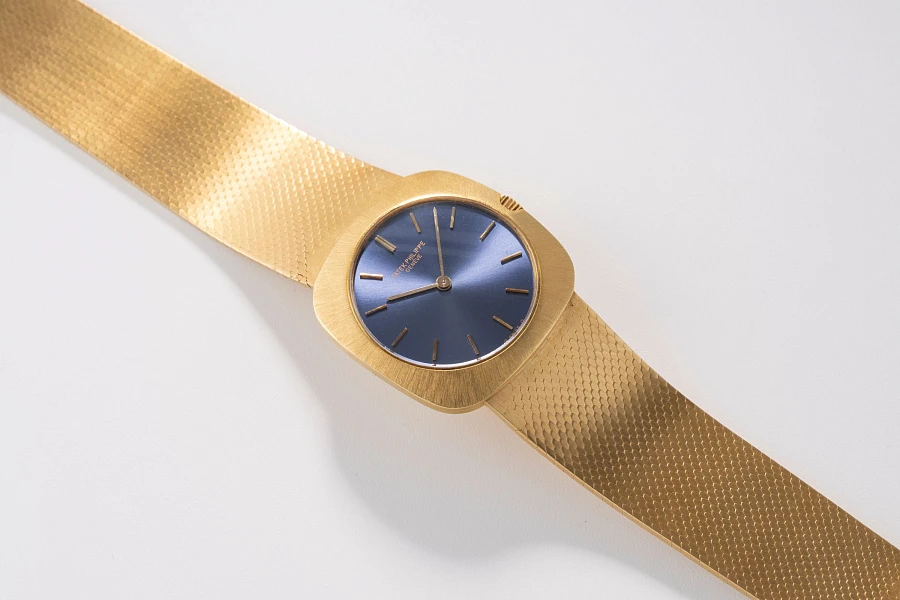 Cushion Case Watch Ref. 3543/2 in 18k Yellow Gold