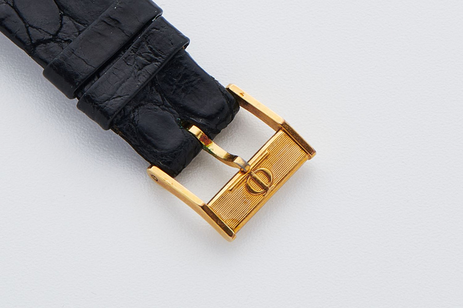 TV-Dial Dress Watch Ref. 37078 in 18k Yellow Gold