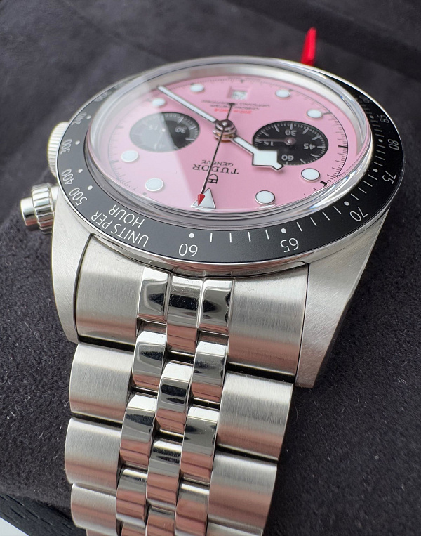 Heritage Black Bay Chronograph Inter Miami Pink 79360