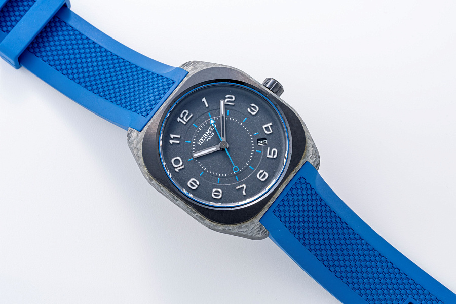 H08 Ref. SP1.746A in Forged Carbon