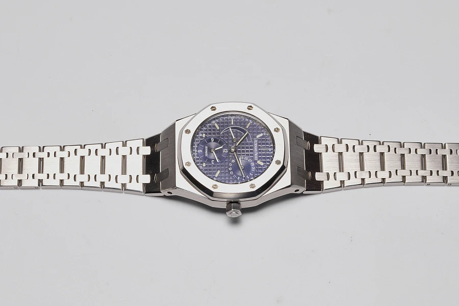 Royal Oak Dual Time 30th Anniversary