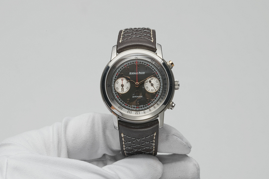 Gstaad / Classic Titan Chronograph