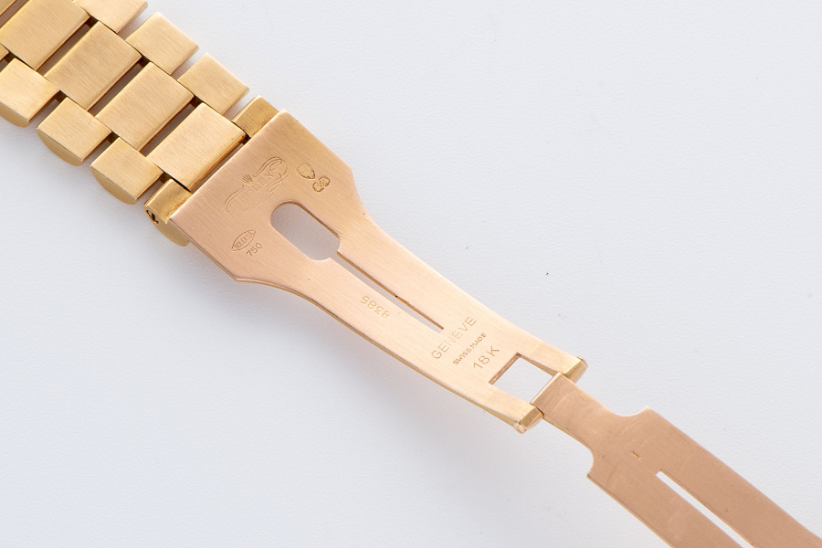 Day-Date Onyx Dial Ref. 18038 in 18k Yellow Gold