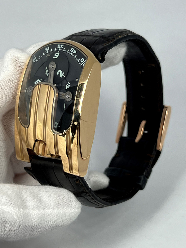 UR103.09 Rose Gold