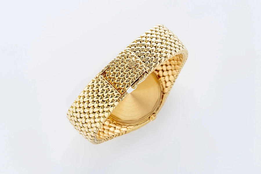 Cobra Ref. 5403 in 18k Yellow Gold