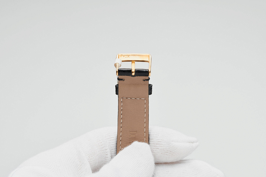 2 Hands 18k yellow gold hand-wound
