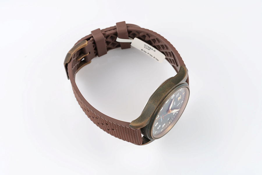 Spitfire Ref. IW326802 in Bronze
