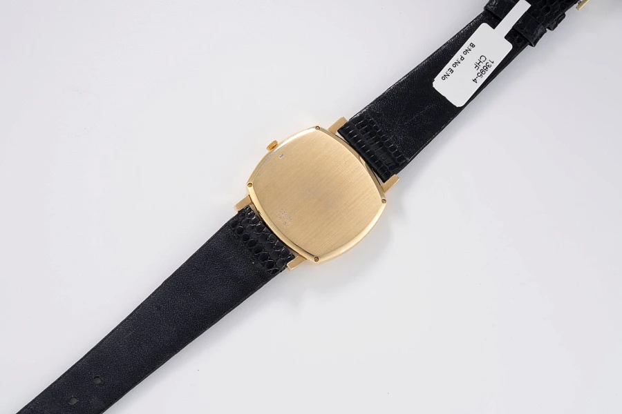 Automatic Lapis Lazuli Dial Dress Watch Ref. 13406 in 18k Yellow Gold
