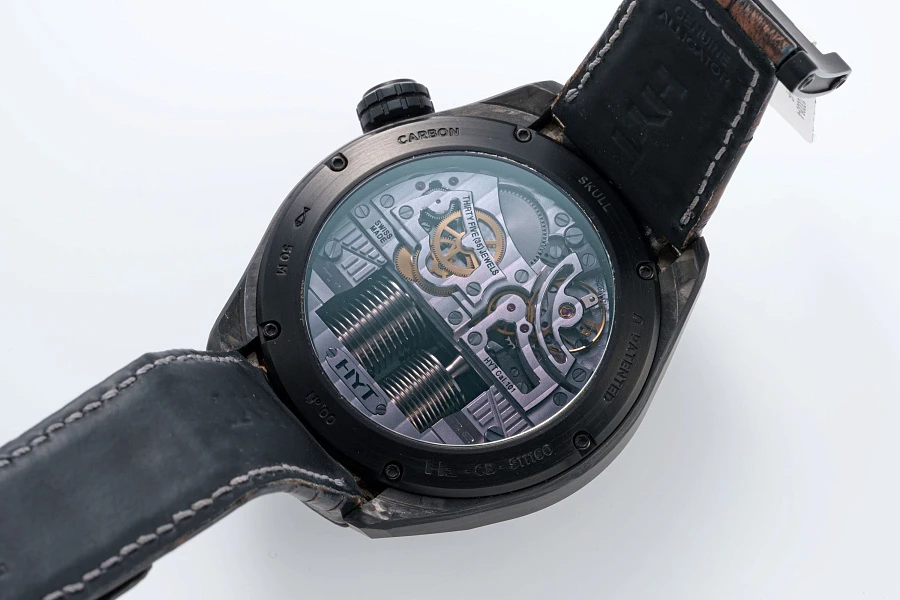 H1 Carbon Skull Arabic Edition
