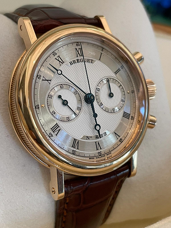 Classique Chronograph 5237