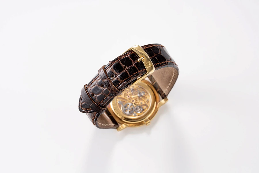 Classique Skeleton Ref. 5214BA in 18k Yellow Gold