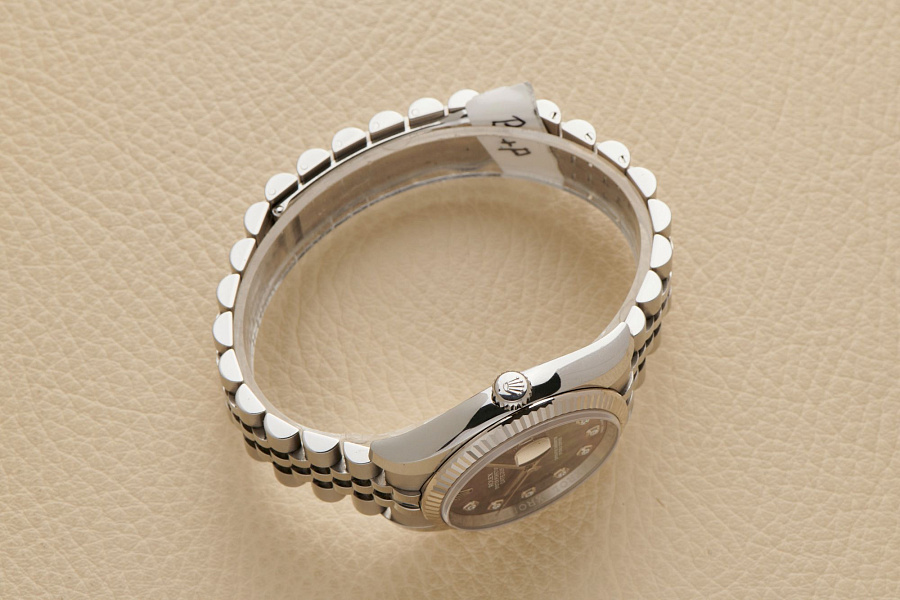 Datejust 116234 Black Mother of Pearl dial with diamond indexes