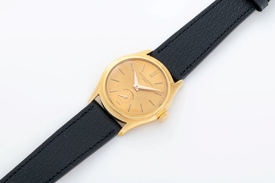 'Cuervo Y Sobrinos' Double Signed Calatrava Ref. 2532 in 18k Yellow Gold