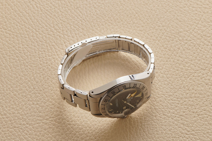 1655 Explorer II 1655 McQueen MK1 Straight Hand