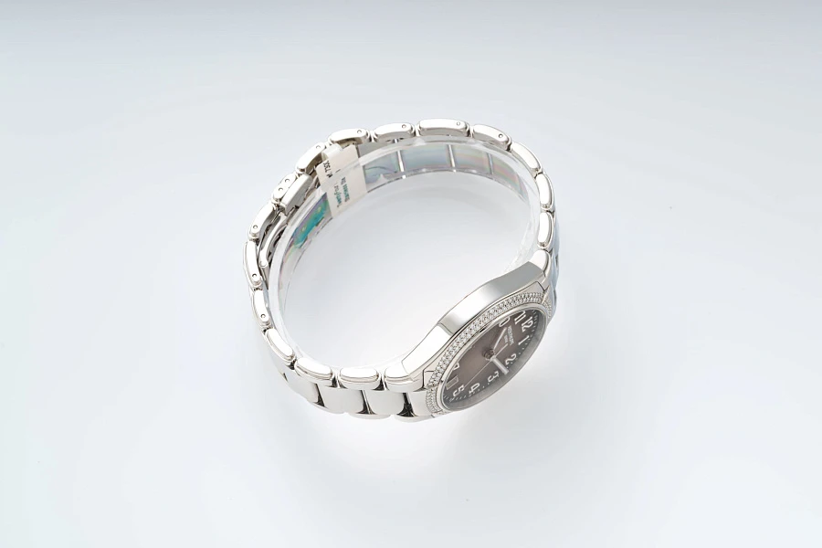 TwentyFour Ref. 7300 in Stainless Steel