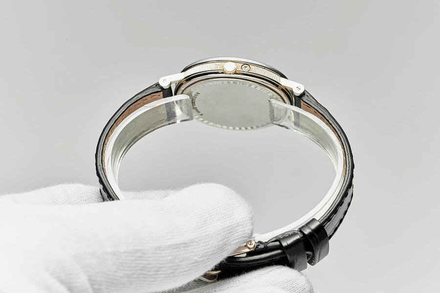 Classique Power Reserve & Moon Phase