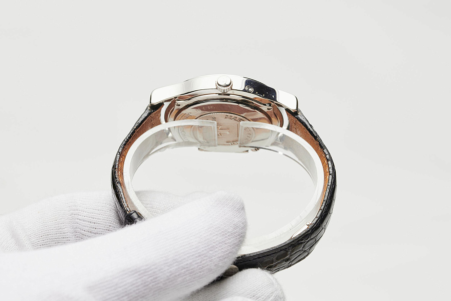 Master Control 750/1000 White Gold