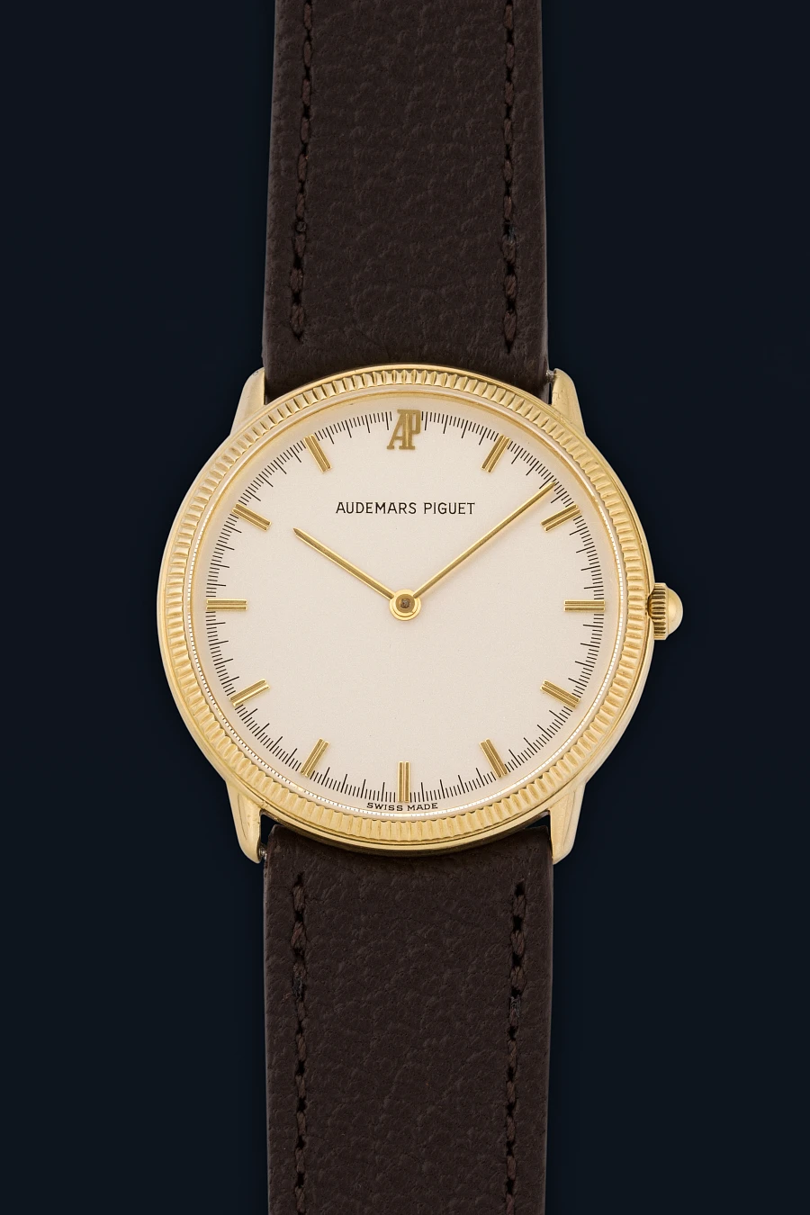 Coin Bezel Quartz Dress Watch in 18k Yellow Gold