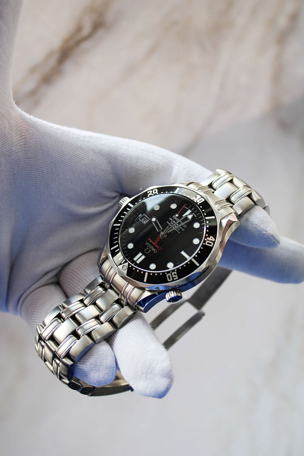 Seamaster ‘James Bond 007 Collector’s Piece’ Limited Edition 10007