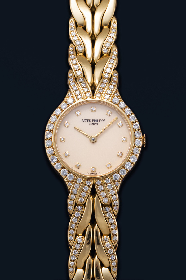 Ref. 4816/3 in 18k Yellow Gold