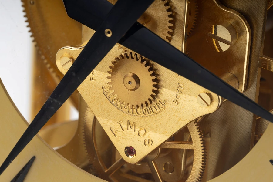 Atmos Table Clock in Gilt Brass