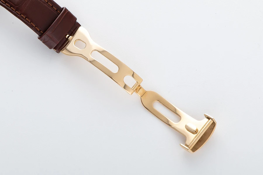 Classique Ref. 3130 in 18k Yellow Gold