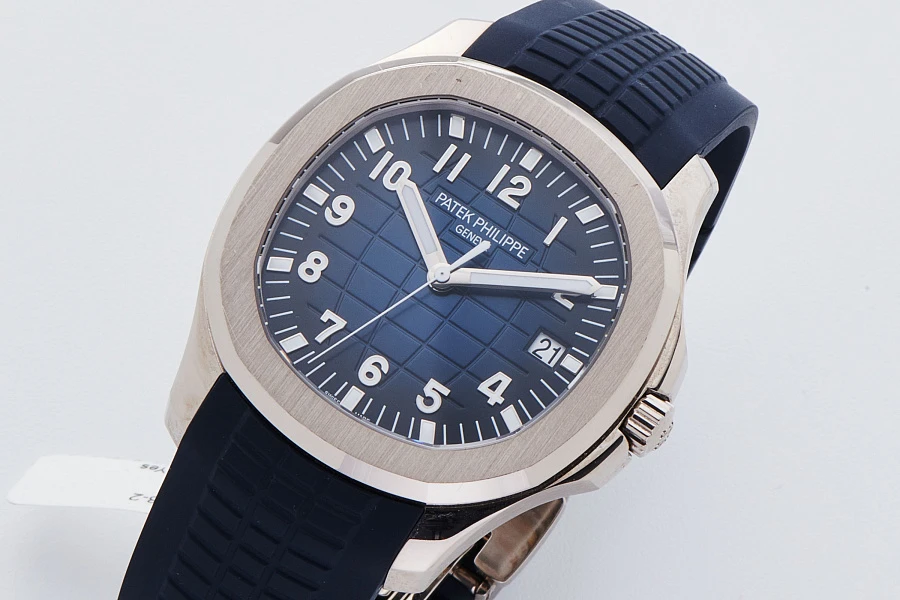 Blue Dial Aquanaut Ref. 5168G in 18k White Gold